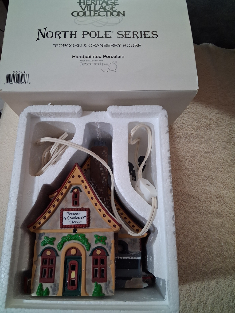 Department 56 Popcorn & Cranberry House - Cream, Green, Red, Brown, Gold